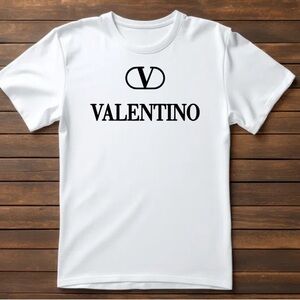 Gildan T shirt with a Luxury inspired design Gildan T Shirt